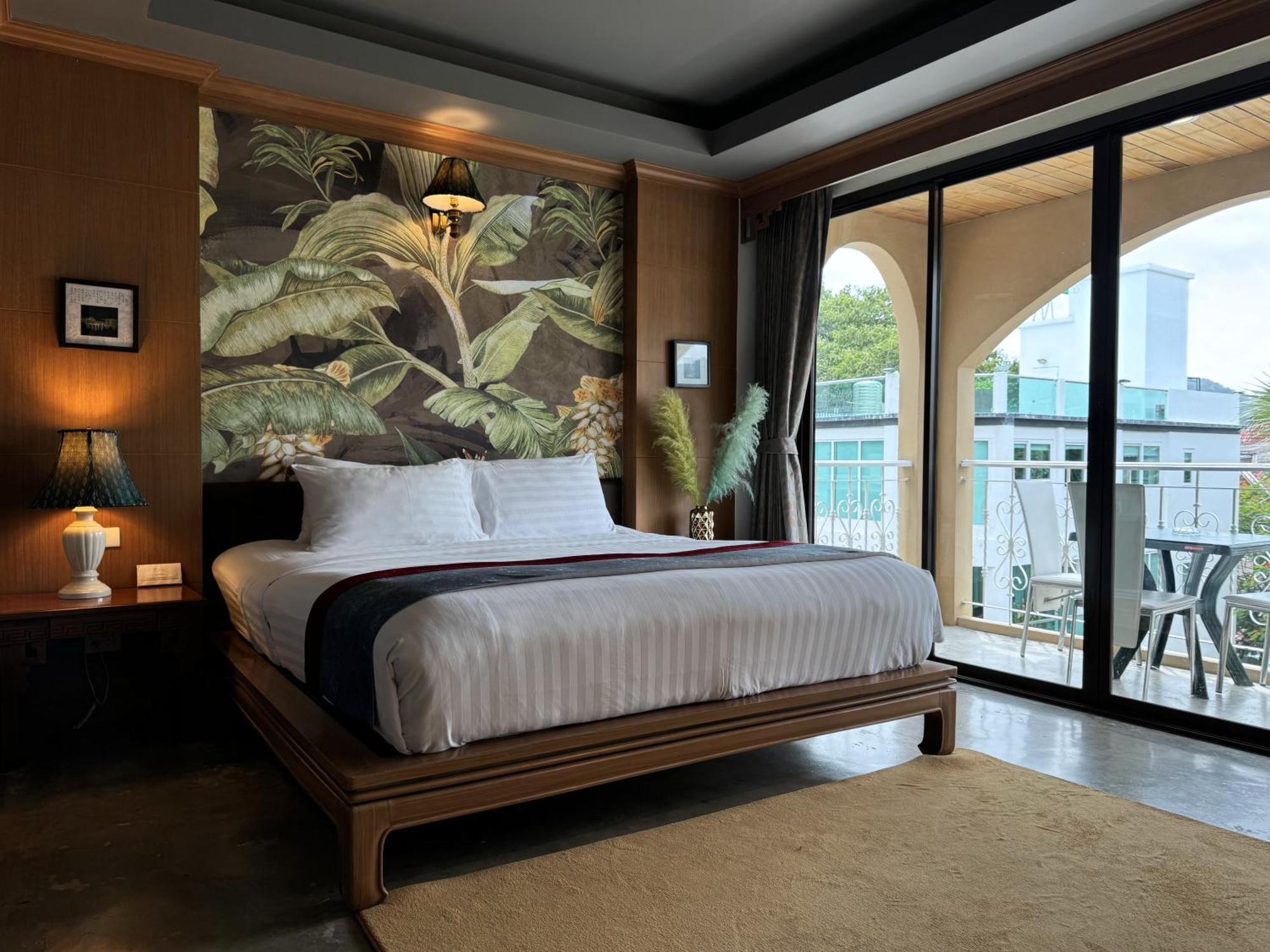 Grand Orlov Apart Hotel Patong Exterior foto